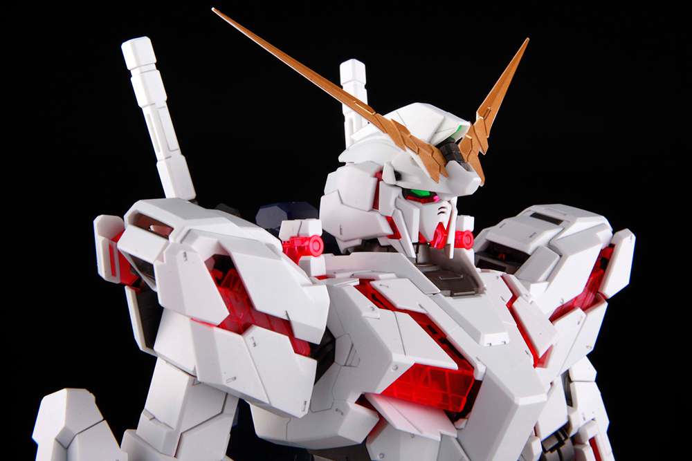Gunpla PG 1/60 Gundam Unicorn RX - 0 - MEKA NEKO