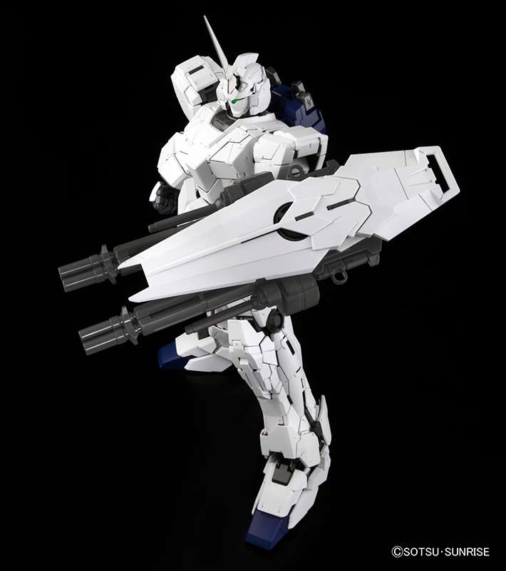 Gunpla PG 1/60 Gundam Unicorn RX - 0 - MEKA NEKO